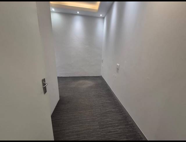 OFFICE PROPERTY TO RENT IN NORTHERN PARK